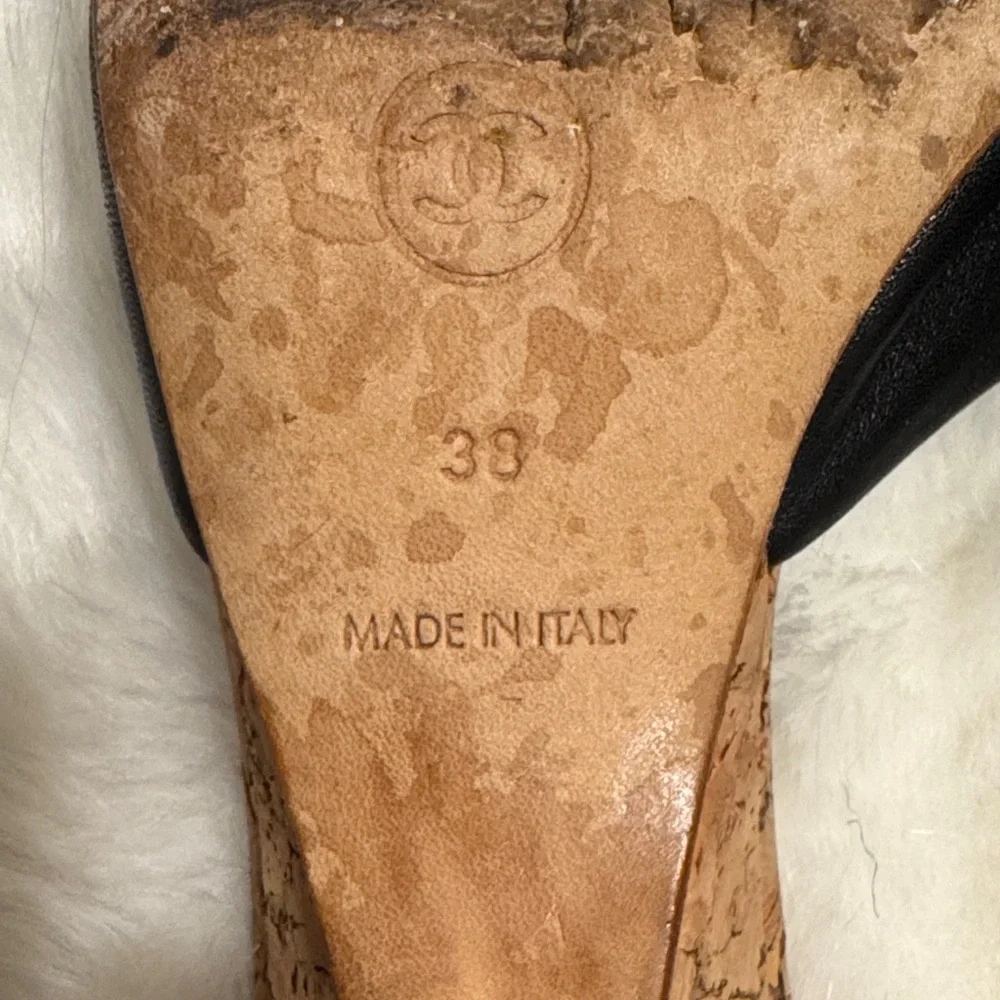 Vintage CHANEL Black Cork Heels Mules size 38 - Picture 7 of 11